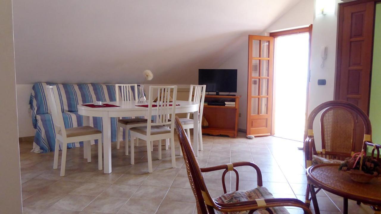 Appartamento Panoramico Santa Domenica Extérieur photo